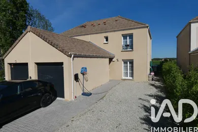 Maison à Tacoignières (78910)