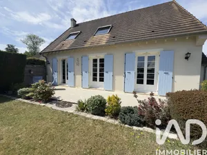 House in La Rochette (77000)