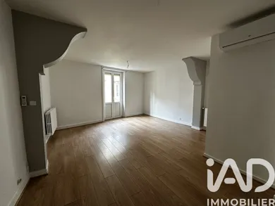 Immeuble à Montignac-Lascaux (24290)