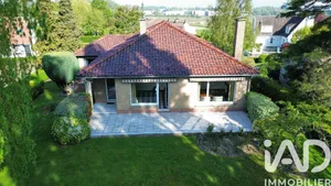 Detached house in Roncq (59223)