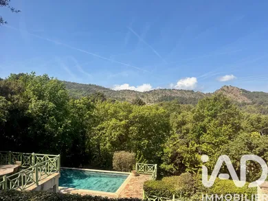 Maison traditionnelle à La Garde-Freinet (83680)