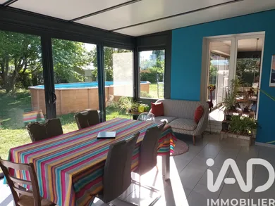 Pavillon à Brûlain (79230)