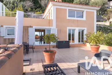 Duplex à Èze (06360)