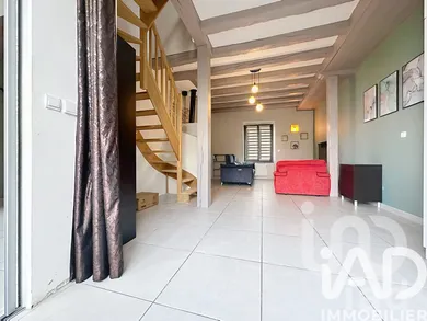 House in Maincy (77950)