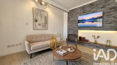 House in Chalamont (01320)