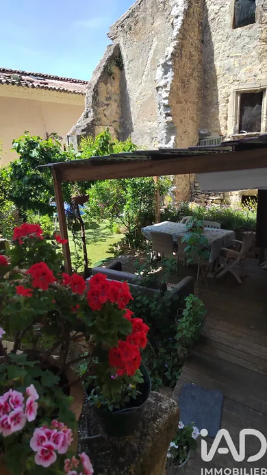 Village house in Mornas (84550)