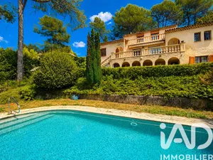 Traditional house in Roquefort-les-Pins (06330)