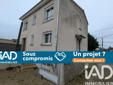 Maison à Champs-sur-Yonne (89290)