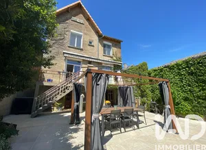 Townhouse in Saint-Maixent-l'École (79400)
