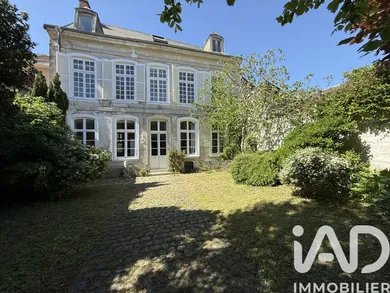 Architectural house in Reims (51100)