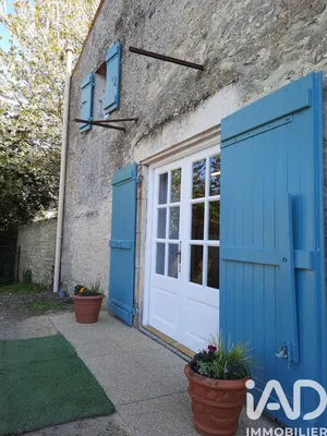 Village house in Geay (17250)