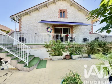 Maison de ville à Caussade (82300)