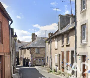 Maison de ville à Lassay-les-Châteaux (53110)