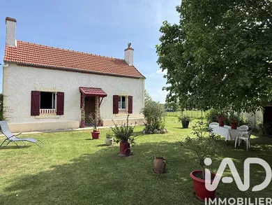 Maison de campagne à Marçais (18170)