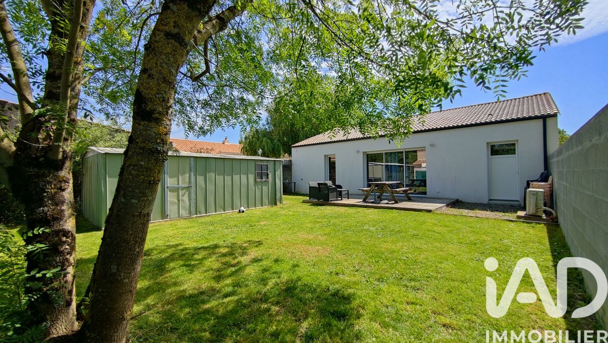 maison à Grosbreuil