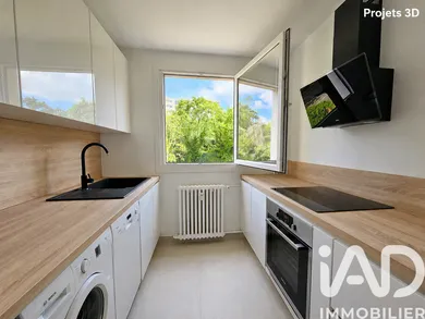 Apartment in Saint-Germain-en-Laye (78100)