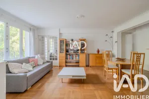 Apartment in Saint-Maur-des-Fossés (94100)