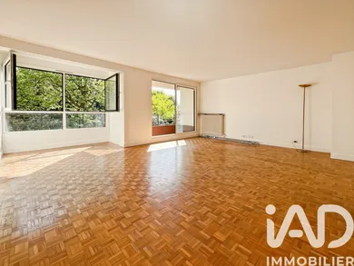 Appartement à Saint-Cloud (92210)