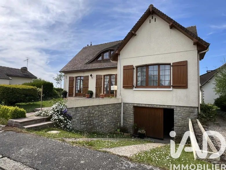 Maison 6 pièces 145 m² · à Foucarmont · 144,8 m² · 183 960 €