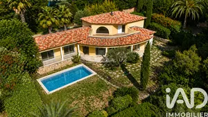 Maison d'architecte à Bandol (83150)
