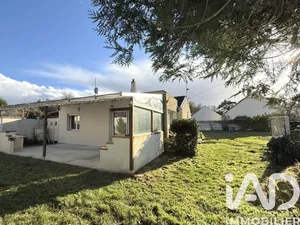 Maison traditionnelle à D'Huison-Longueville (91590)