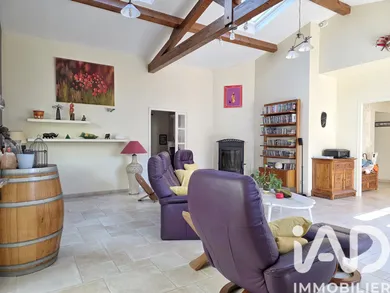 Longère à La Couronne (16400)