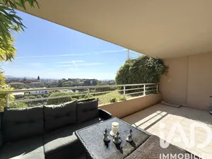 Apartment in Saint-Laurent-du-Var (06700)