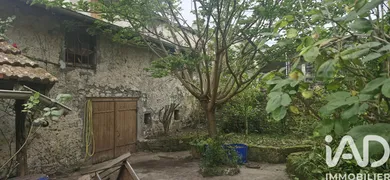 Maison de village à Gensac (33890)