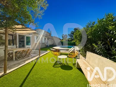 Maison à Nîmes (30900)