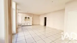 Apartment in Saint-Étienne (42000)