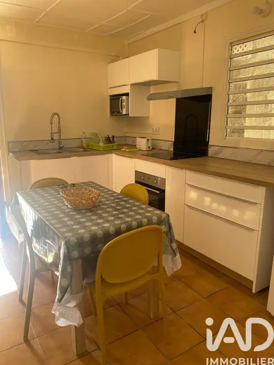 Townhouse in Le Gosier (97190)