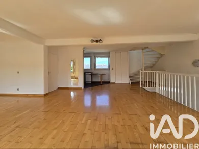 Duplex à Meaux (77100)