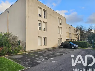 Building in Montmorency (95160)