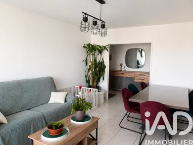 Apartment in Moulins (03000)