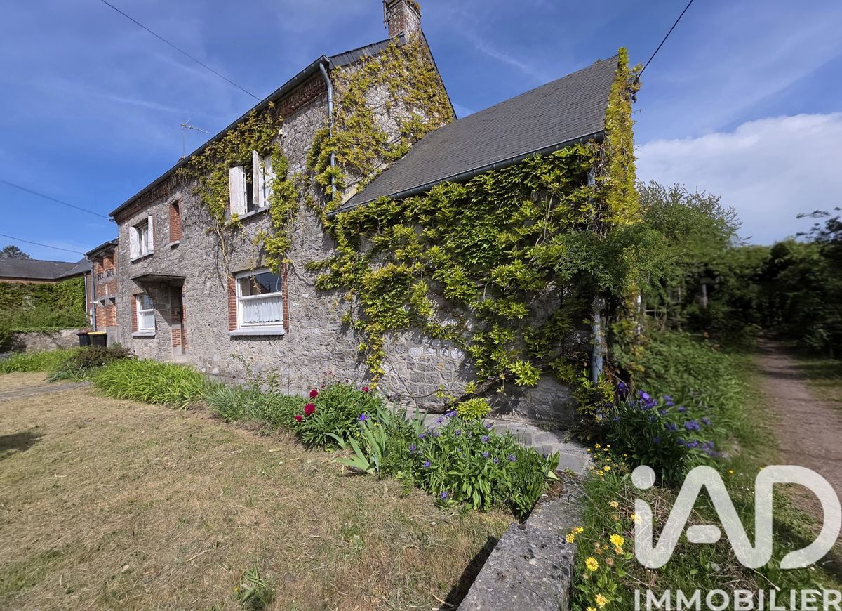 Vente maison à Dourlers (59440) : maison de village 5 pièces 157 m²