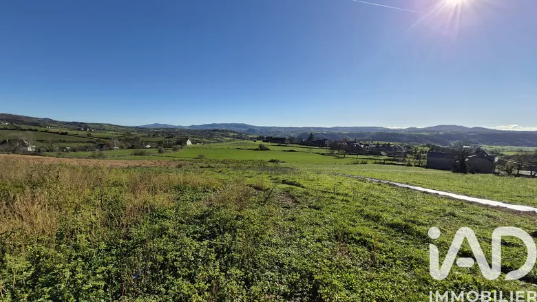 Terrain à Coubisou (12190) · 61 000 €