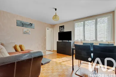Appartement à Vert-le-Petit (91710)