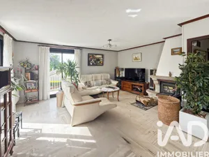 House in Saint-Genest-Lerpt (42530)