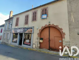 Village house in Sergines (89140)