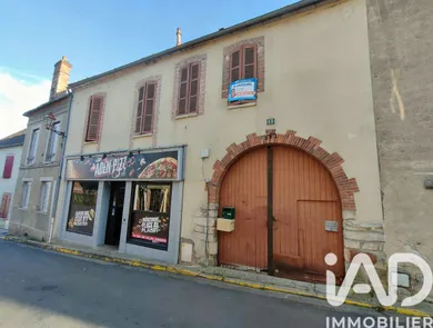 Village house in Sergines (89140)