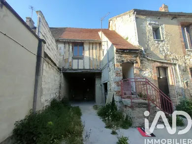 Maison de village à Sergines (89140)