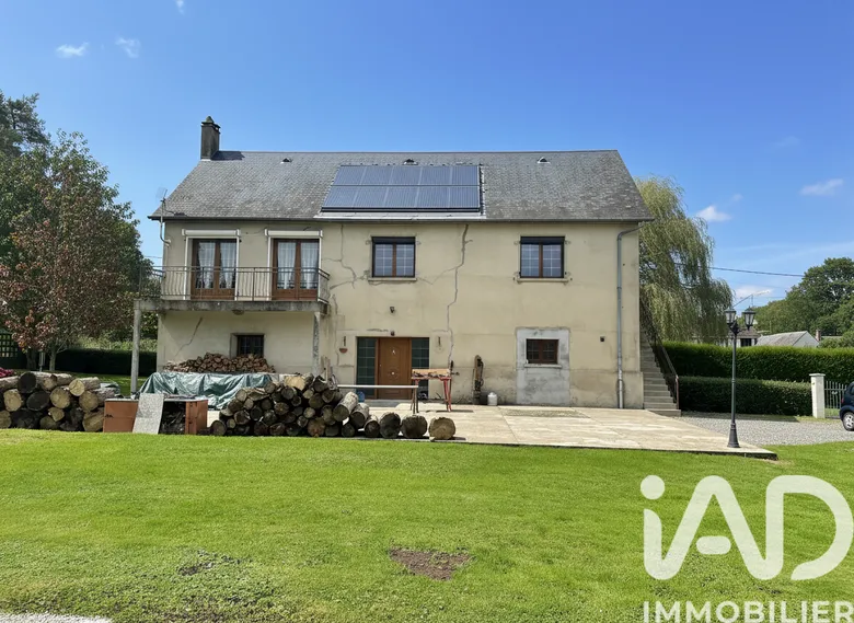 Maison 5 pièces 169 m² · à Froissy · 169 m² · 175 000 €
