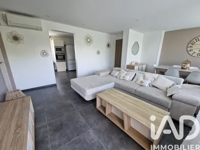 Apartment in Les Tourrettes (26740)