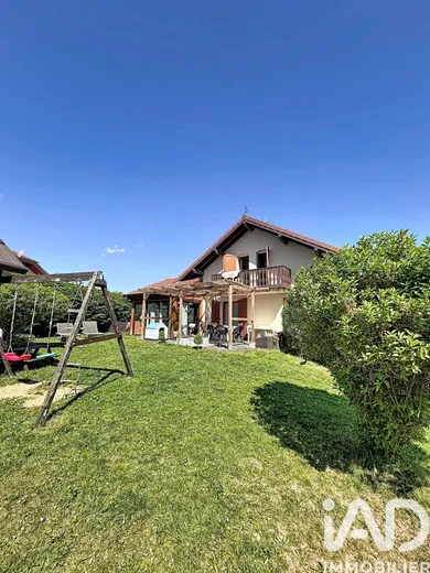 Maison traditionnelle à Chêne-en-Semine (74270)