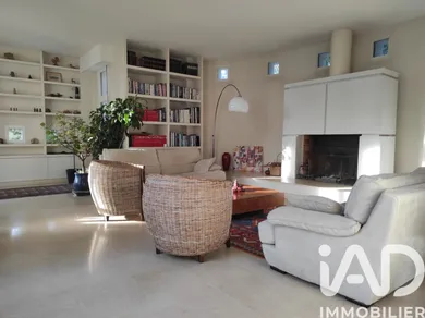 Architectural house in Prades-le-Lez (34730)