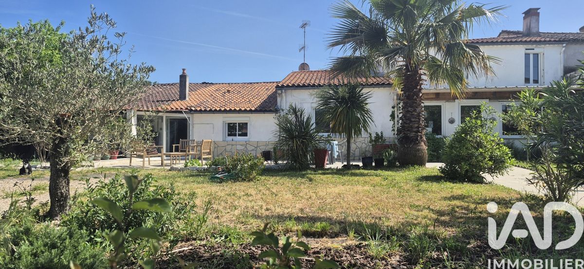 maison à Soussans