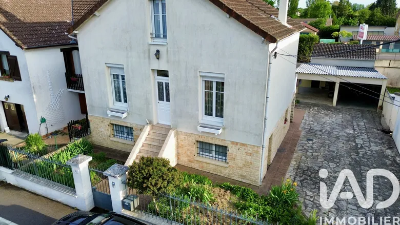 Maison 5 pièces 247 m² · à Sens · 247 m² · 495 000 €