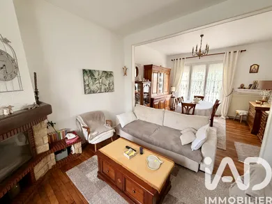 Townhouse in Sens (89100)