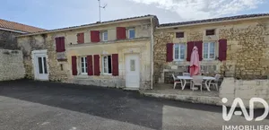 Maison à Champmillon (16290)