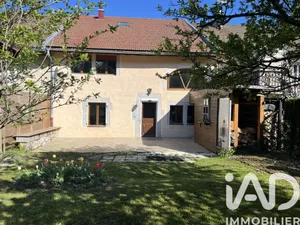 Village house in Hauts de Bienne (39400)